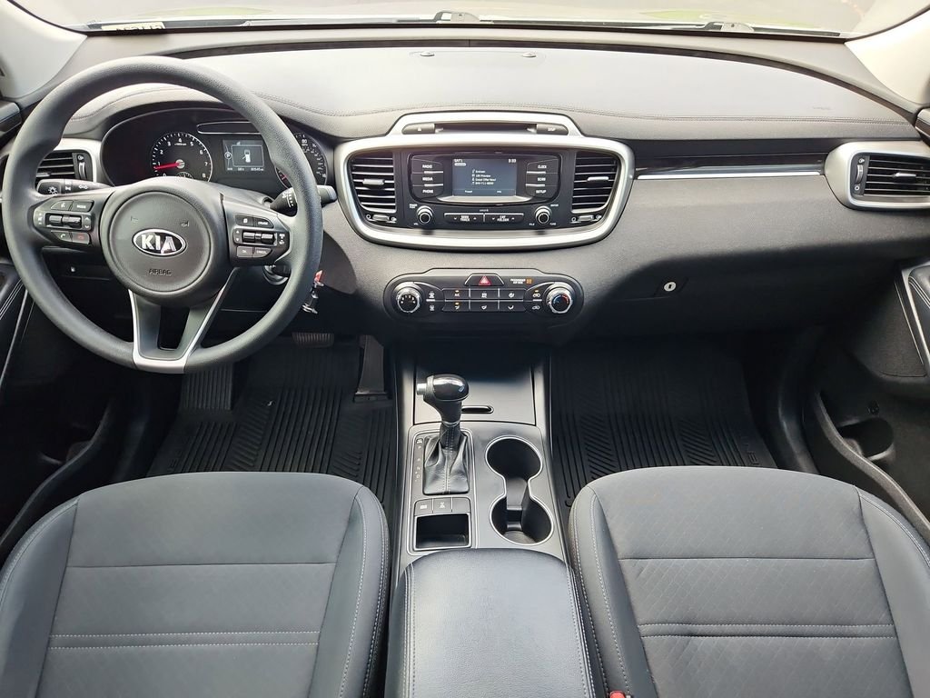 Used 2017 Titanium Silver Kia LX image 22