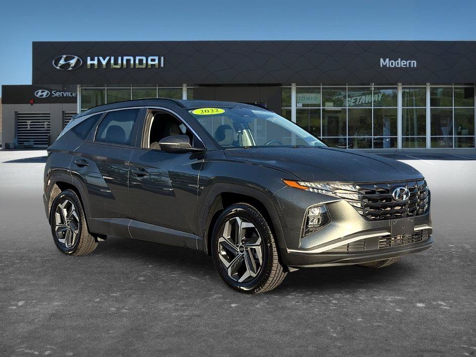 Certified Used 2022 Amazon Gray Hyundai SEL image 3