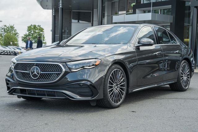 New 2027  Mercedes-Benz E 450 image 3