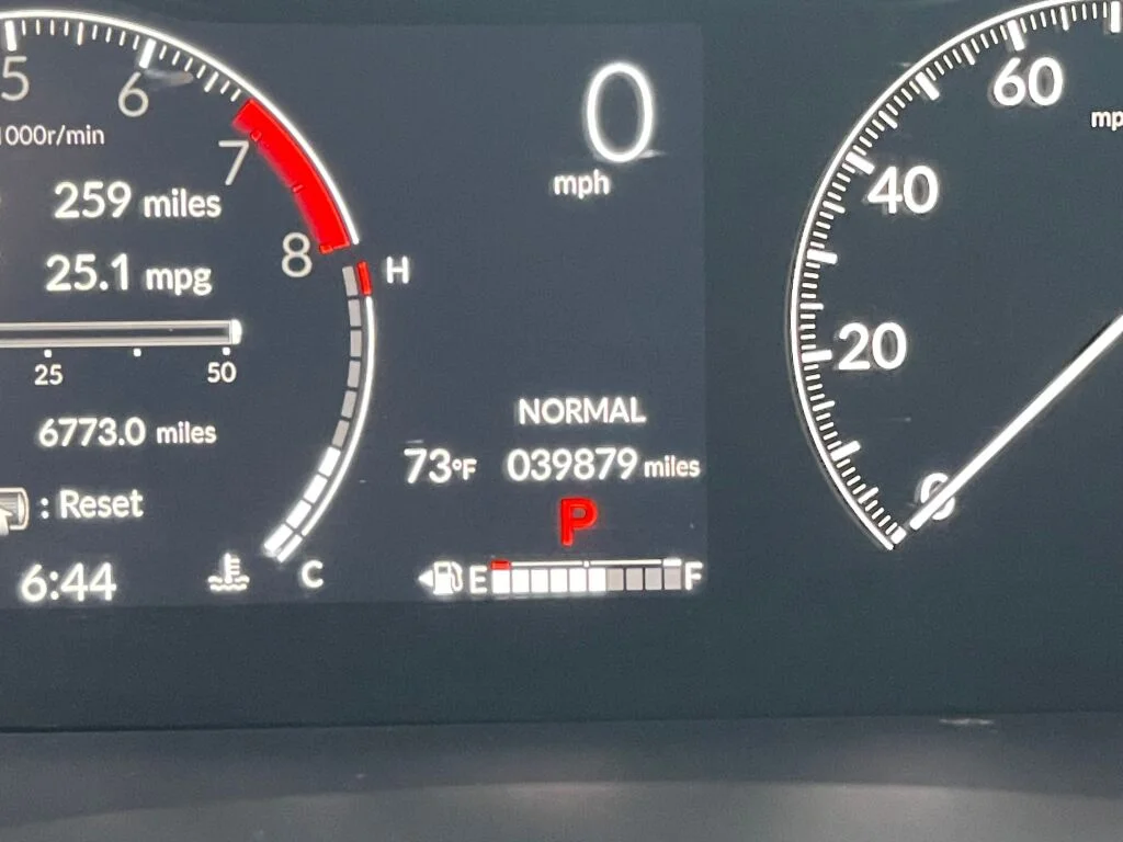 Used 2024 Diffused Sky Pearl Honda TrailSport image 3