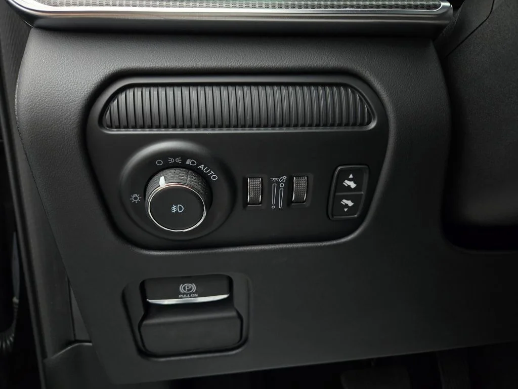 Certified Used 2023 Black Jeep Series II image 16