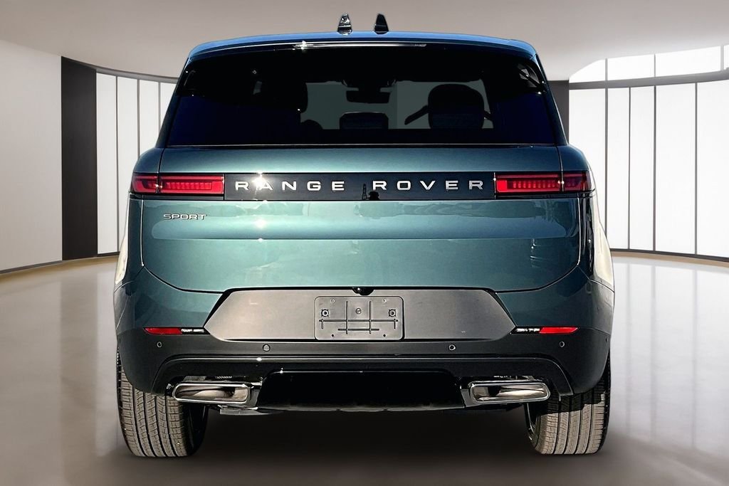 New 2026 Giola Green Land Rover SE image 4