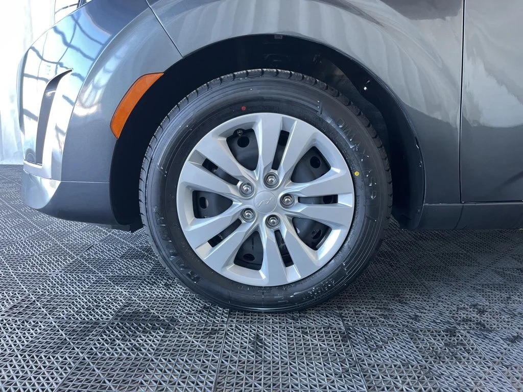 Used 2023 Gray Kia LX image 31