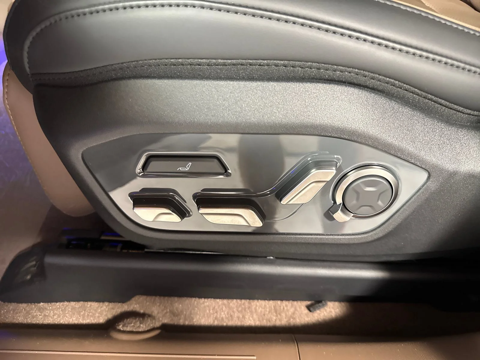New 2026 Glacial White Pearl Kia GT-Line image 16