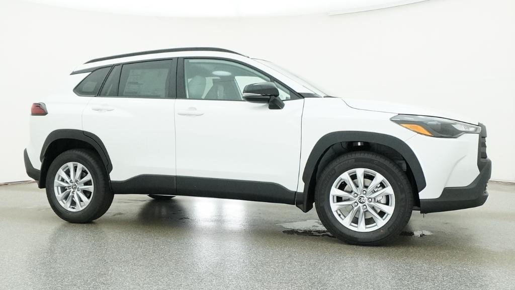 New 2026 Wind Chill Pearl Toyota LE image 10