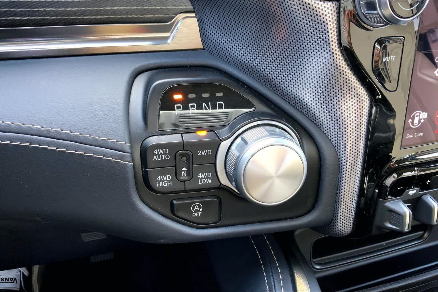 Used 2020 Patriot Blue Pearlcoat Ram Limited image 33