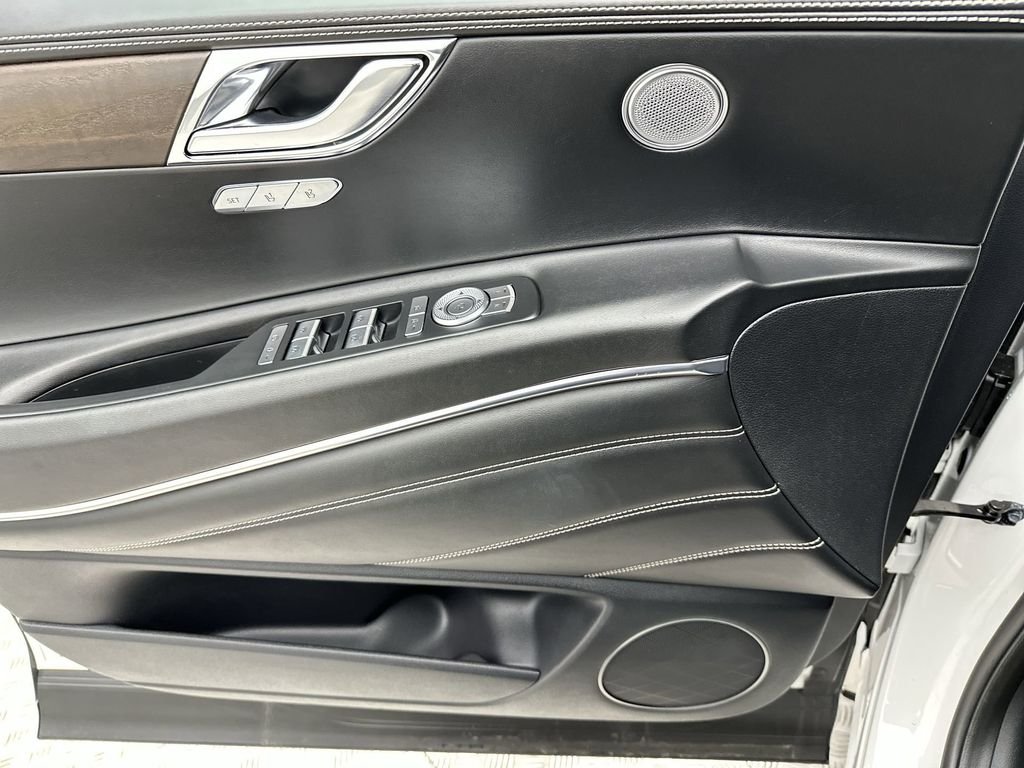 2023 GENESIS GV80 Standard - Photo 13