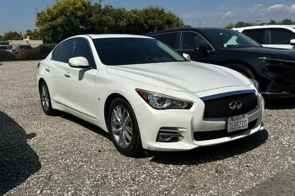 Used 2015 INFINITI Q50 Premium with VIN JN1BV7AP6FM341471 for sale in Whittier, CA