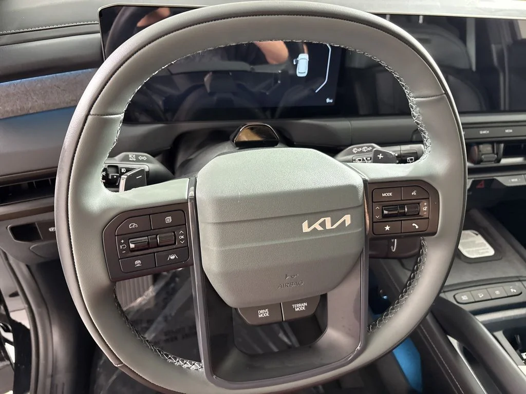 New 2027 Ebony Black Kia X-LINE SX image 35