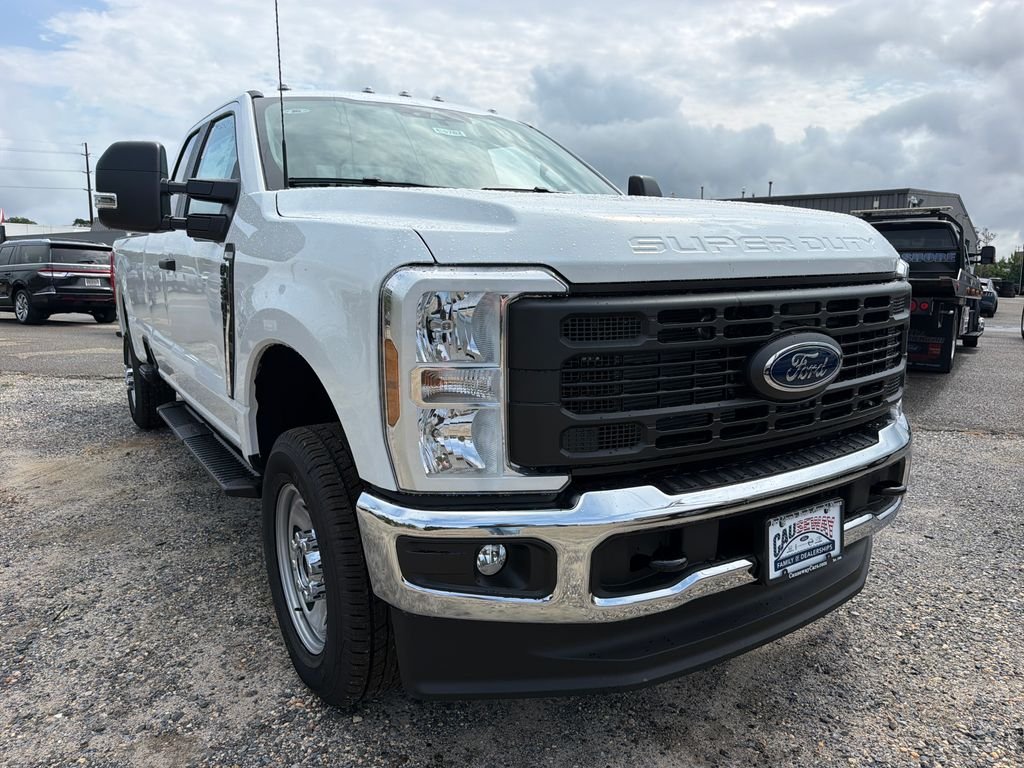 New 2026 Oxford White Ford F-350® XL image 1