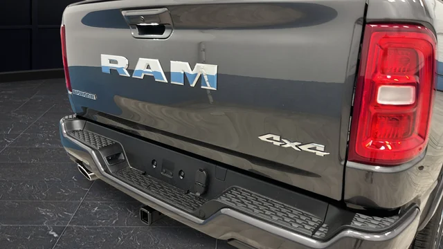 New 2026 Granite Crystal Metallic Clear-Coat Exterior Paint RAM Big Horn/Lone Star image 38