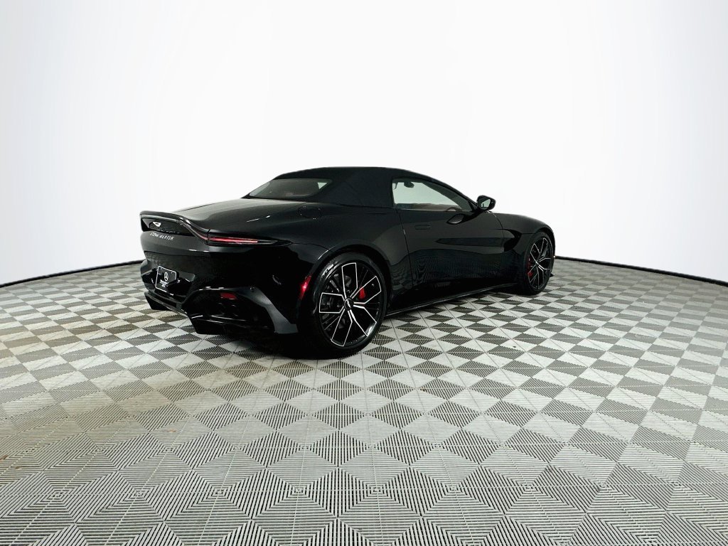Used 2022 Black Aston Martin Base image 34
