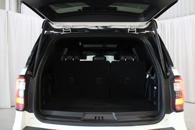 Used 2021 White Ford Limited image 31