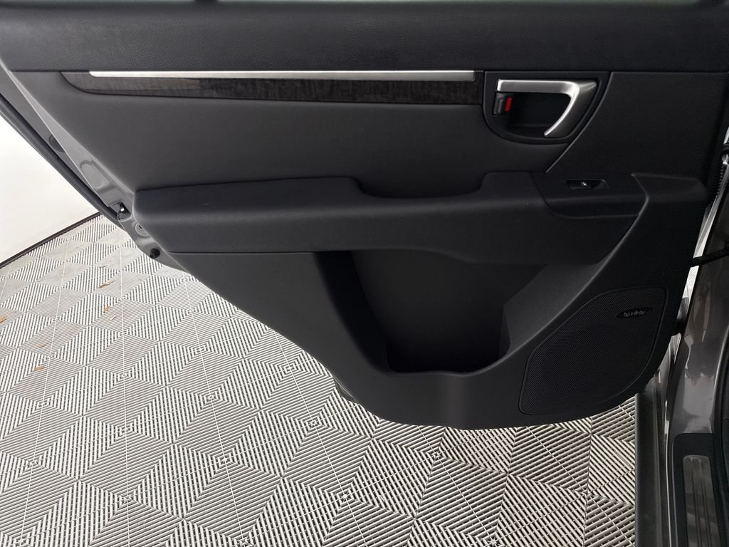 Used 2009 Gray Hyundai Limited image 12