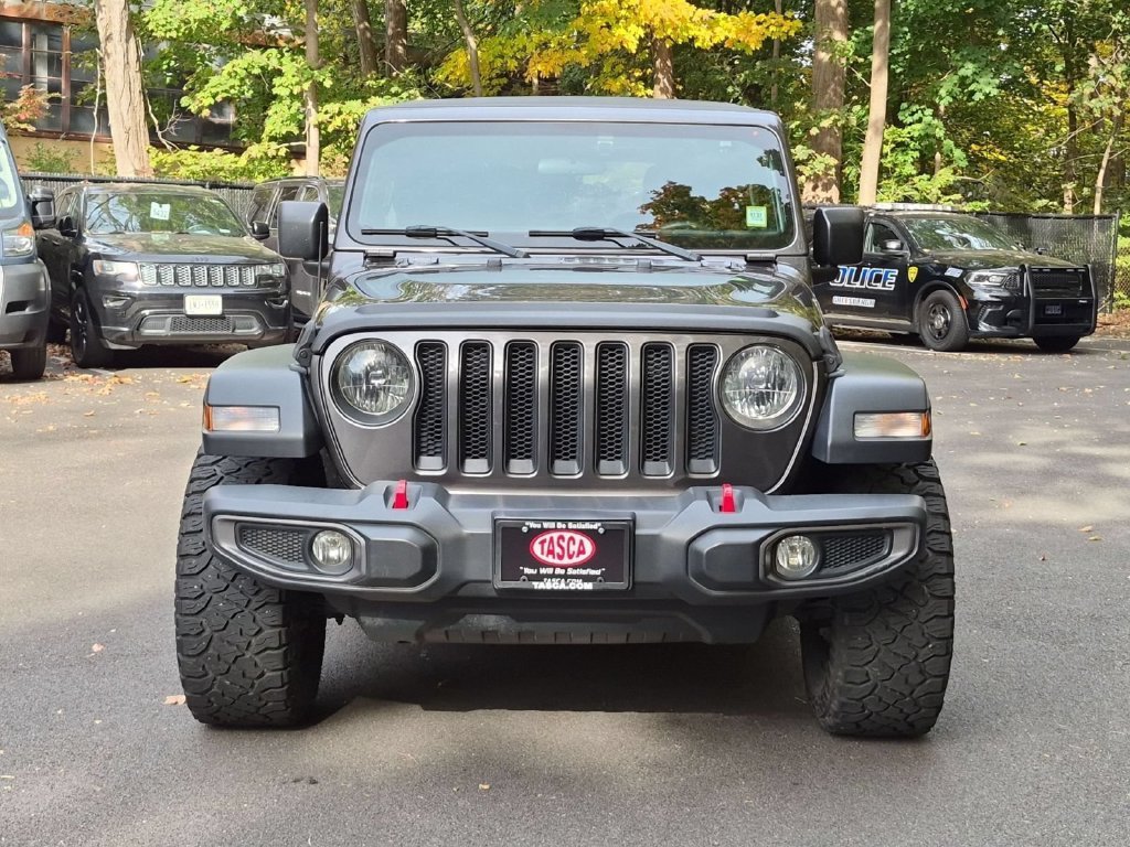 Used 2019 Gray Jeep Sport image 2