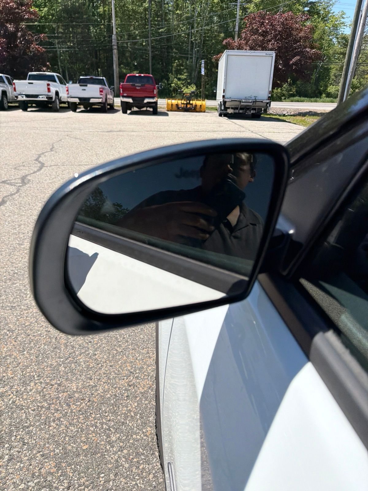Used 2025 White Jeep Trailhawk image 11