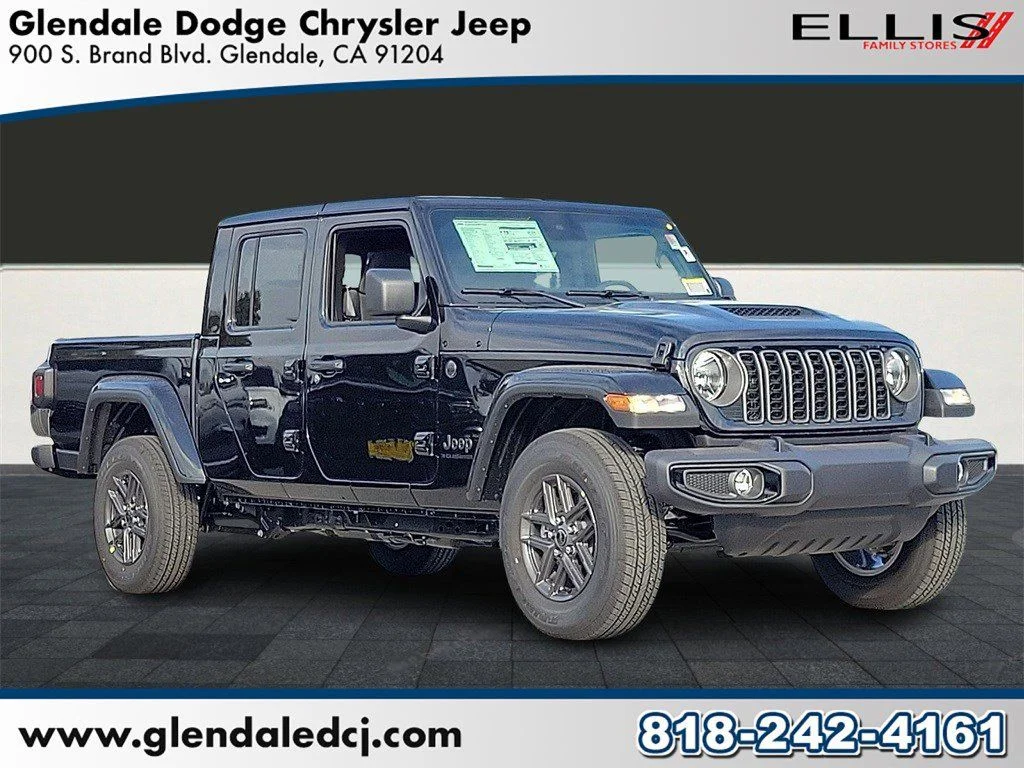 2025 Jeep Gladiator Sport S Auto's photo
