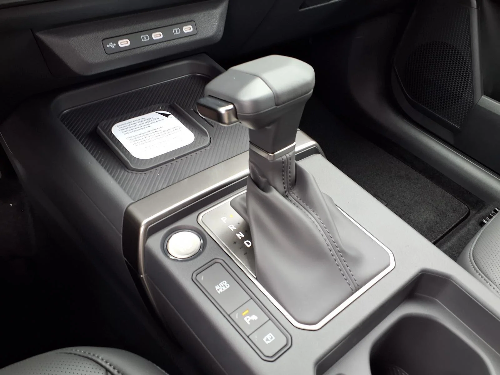 New 2027 Terrain Brown Kia X-Line SX image 4