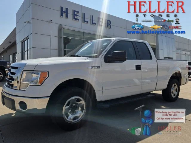 Used 2012 Oxford White Ford XLT image 1