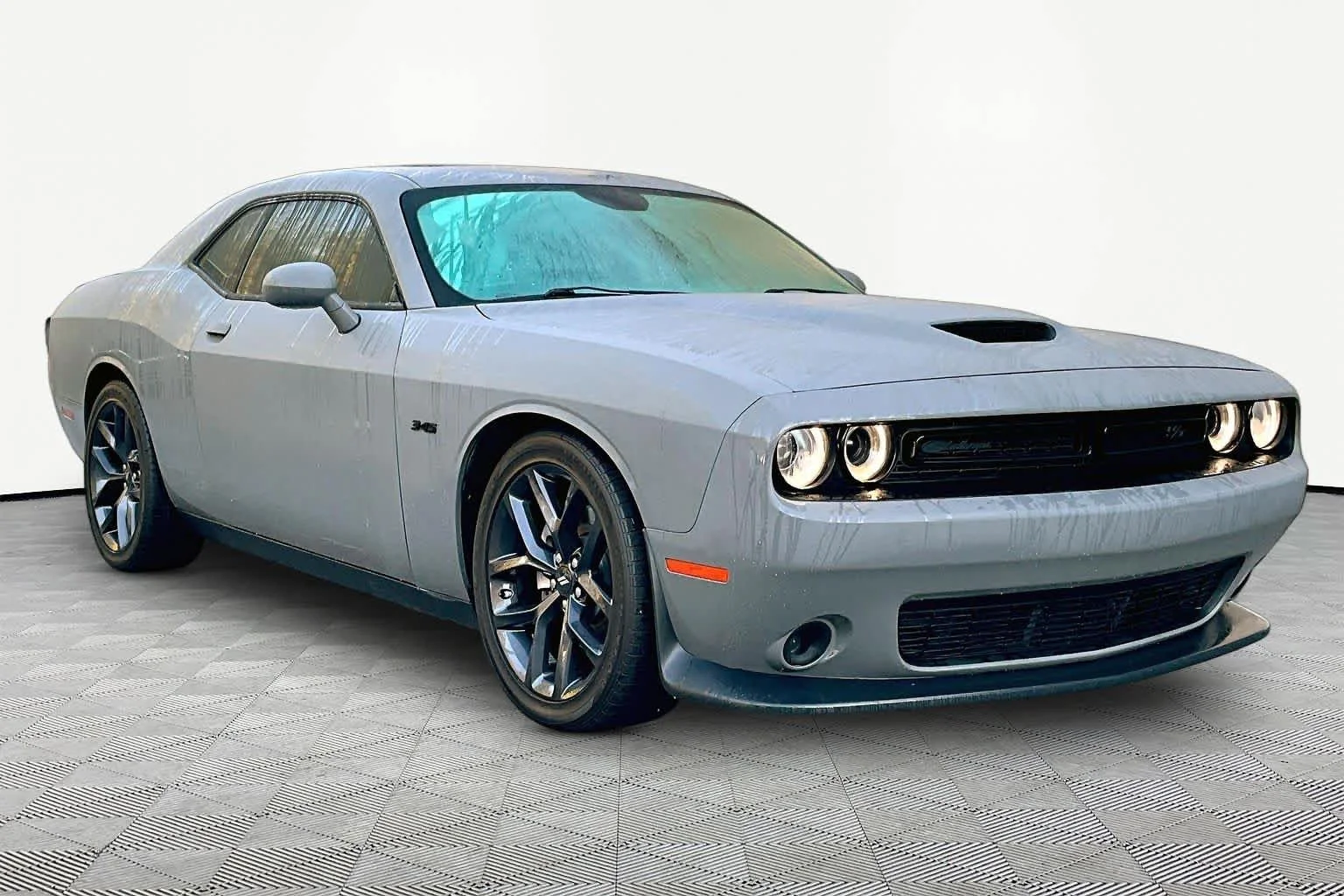 Used 2023 Destroyer Gray Clearcoat Dodge R/T image 5