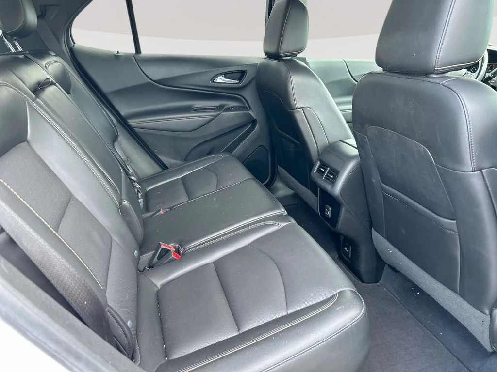 Used 2020 White Chevrolet Premier image 28
