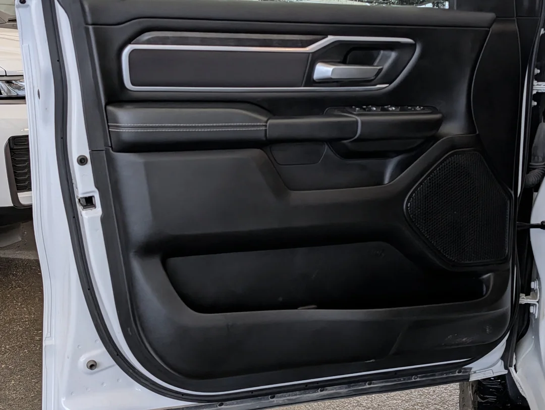 Used 2023 White RAM Big Horn - - 4x4 - 3.6L Pentastar V6 - Crew Cab - 12 Uconnect Display - Backup Camera & More! image 12