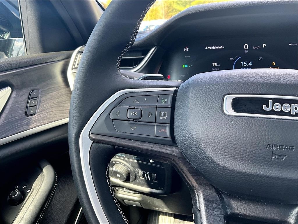 Used 2024 Silver Jeep 4xe image 23