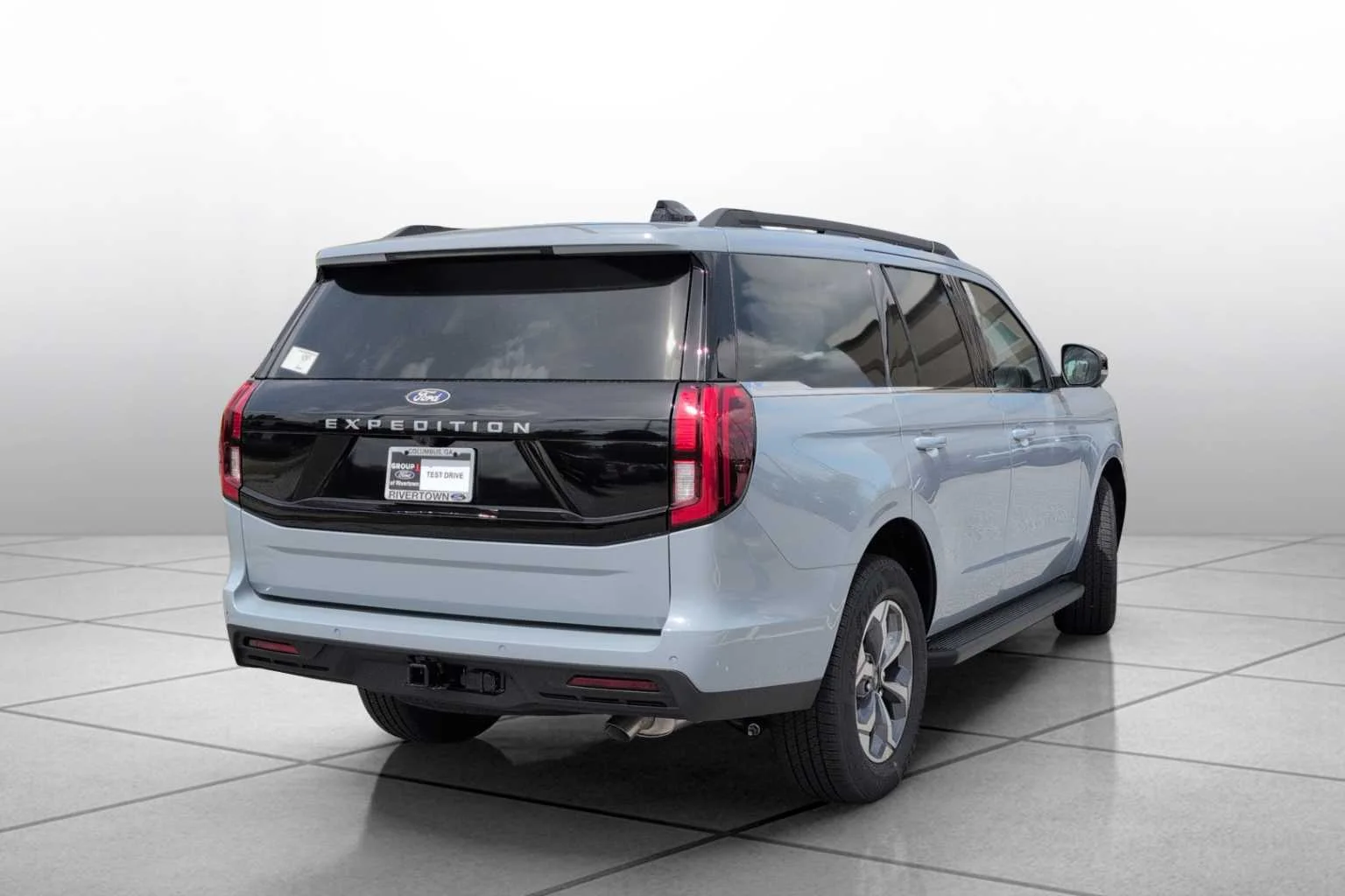 New 2027 Glacier Gray Metallic Tri-Coat Ford Active image 14