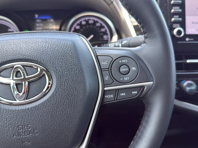 Used 2022 Gray Toyota LE image 17