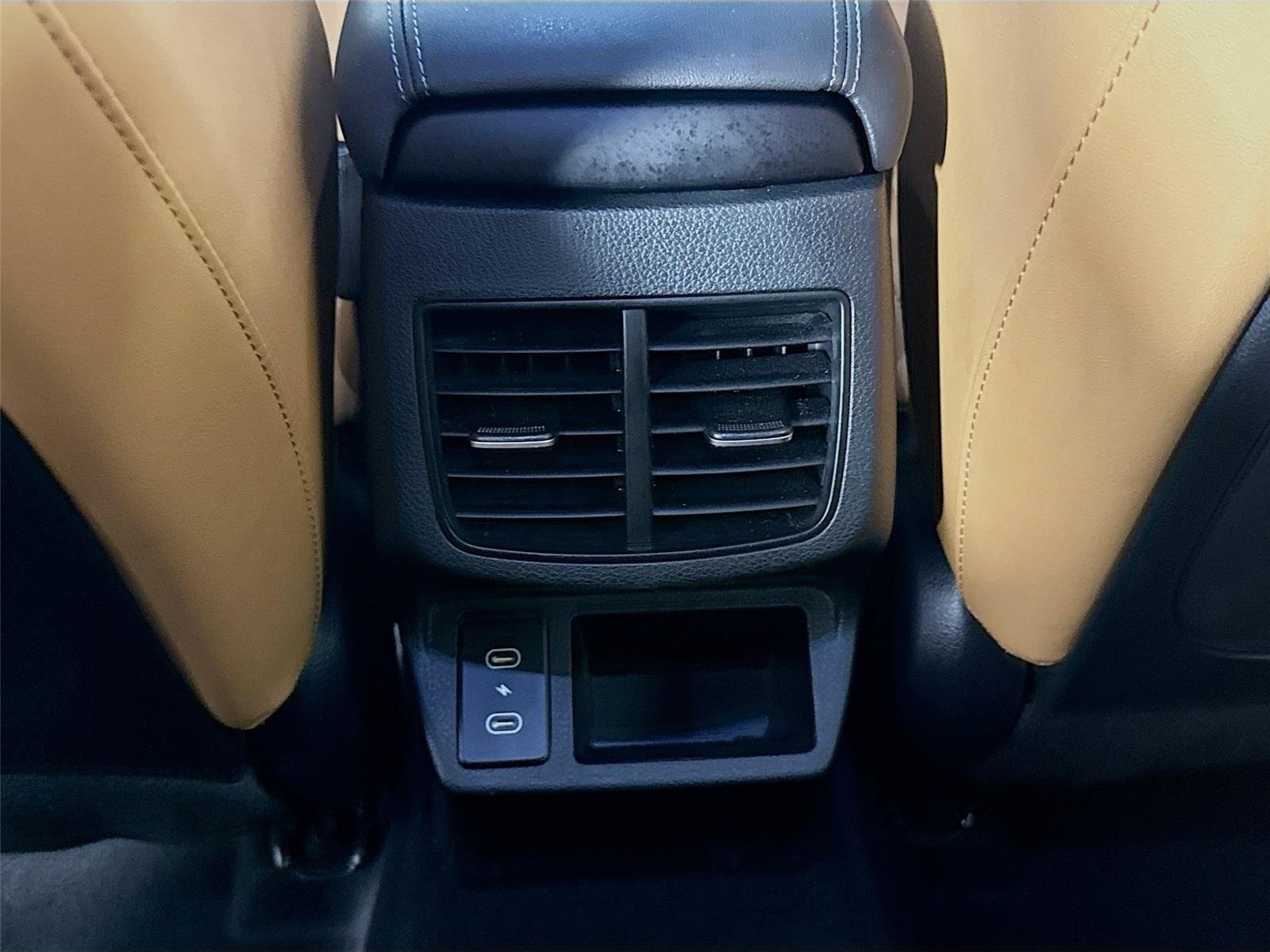 Used 2024 Fusion Black Kia SX image 26