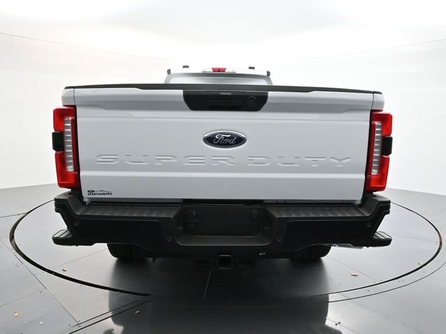 2026 Ford F-350 Super Duty XL - Photo 6