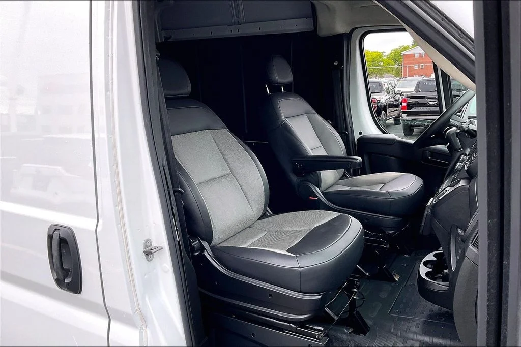 Used 2025 White Ram High Roof image 6