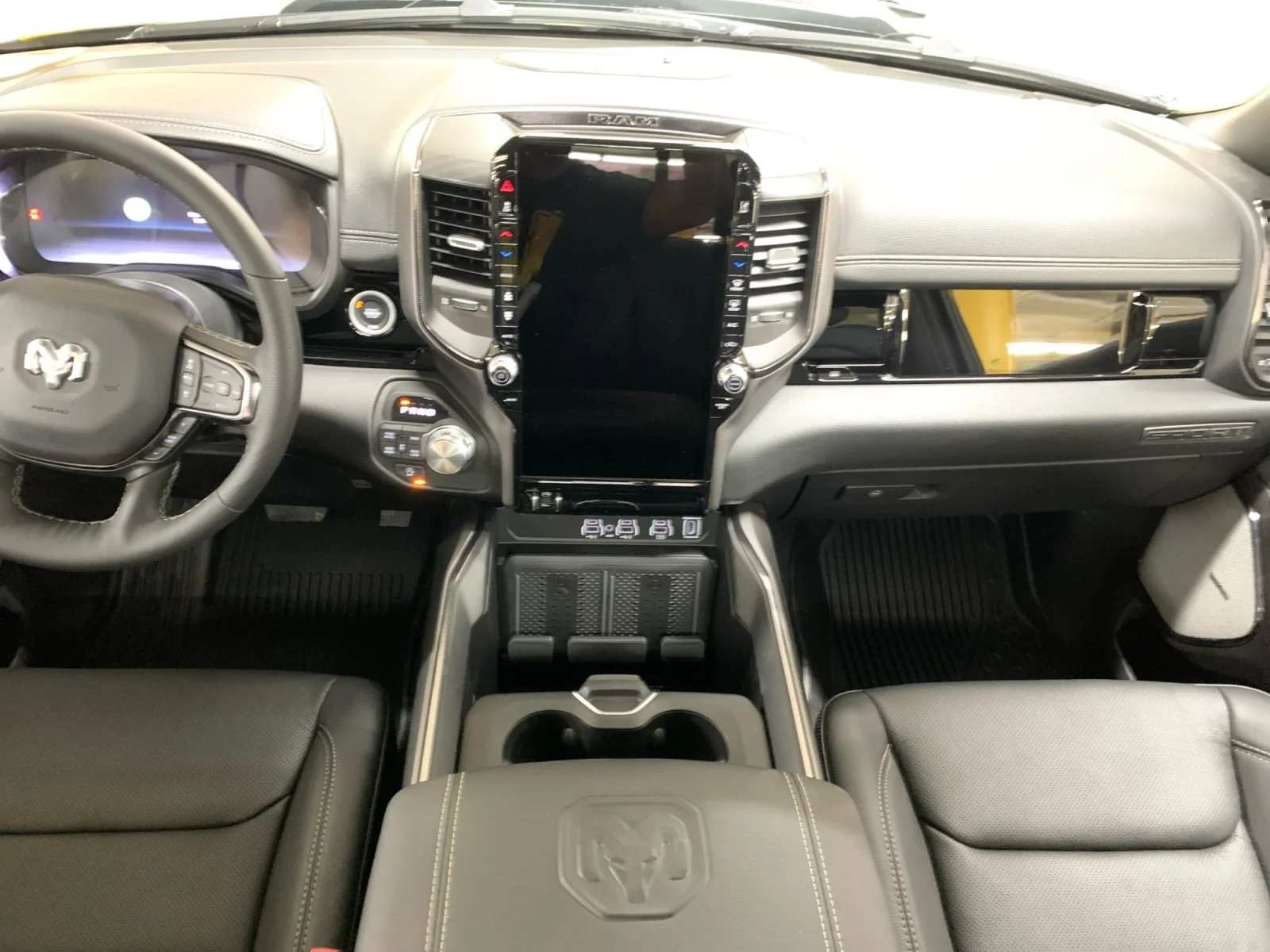 New 2026 Diamond Blk Crystal Pearl Ram Sport image 12