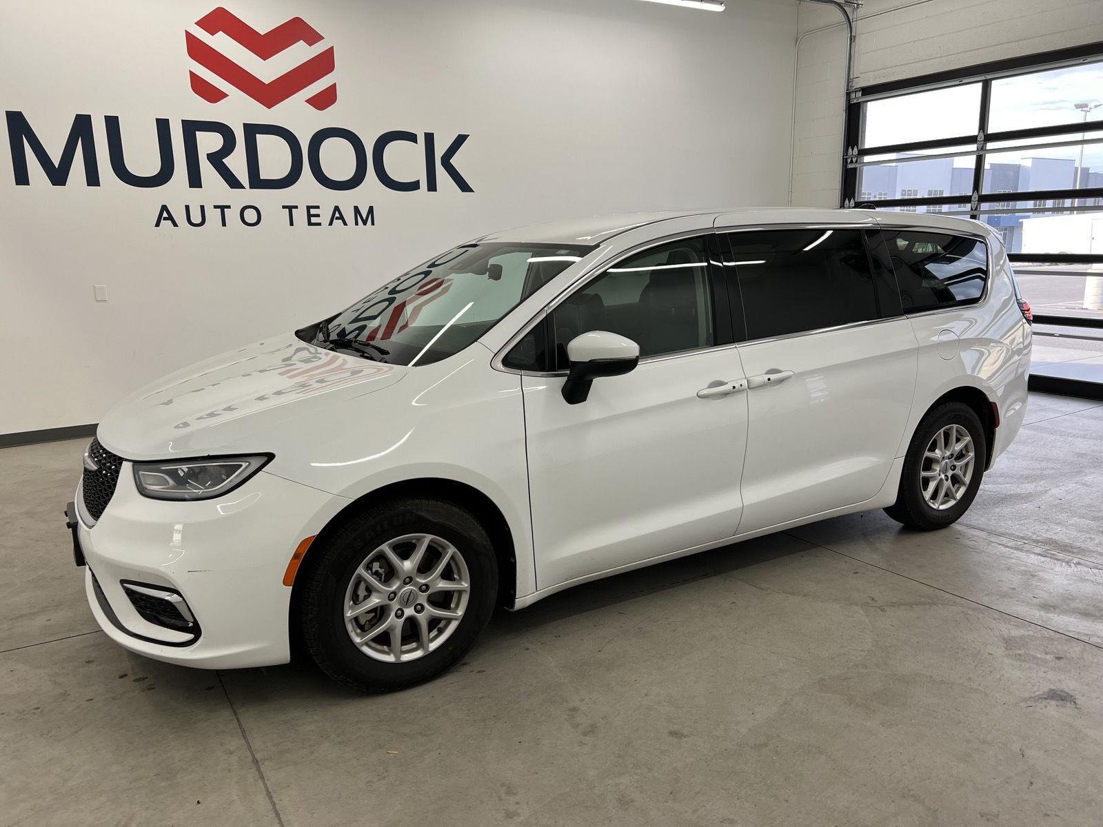 2023 Chrysler Pacifica