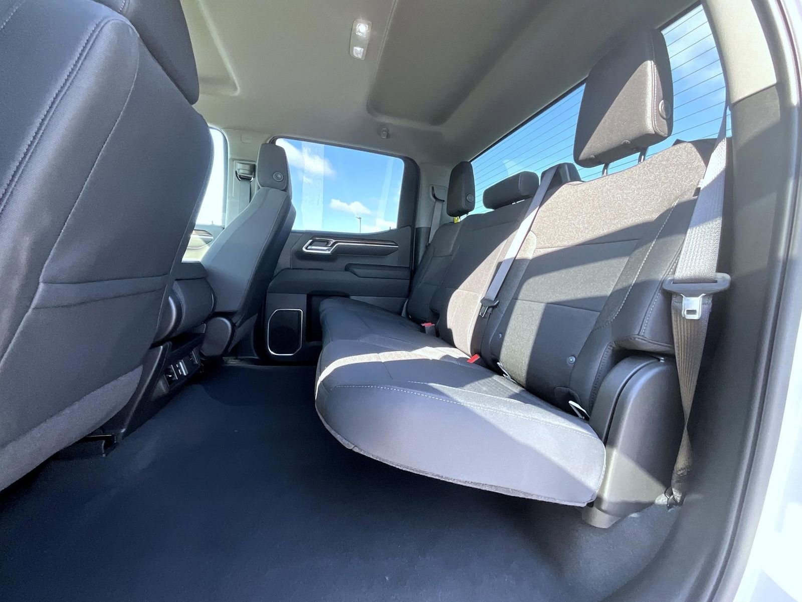2026 Chevrolet Silverado 1500 LT - Photo 20