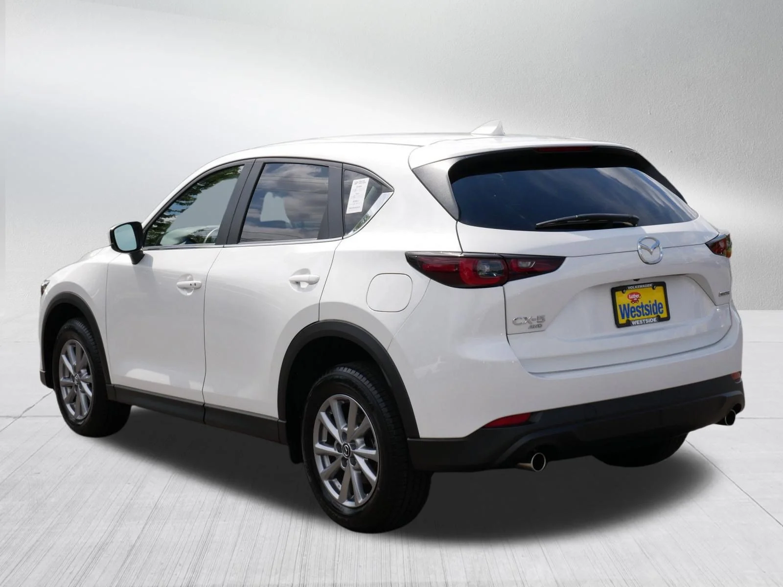 Used 2023 Rhodium White Metallic Mazda 2.5 S Preferred Package image 5