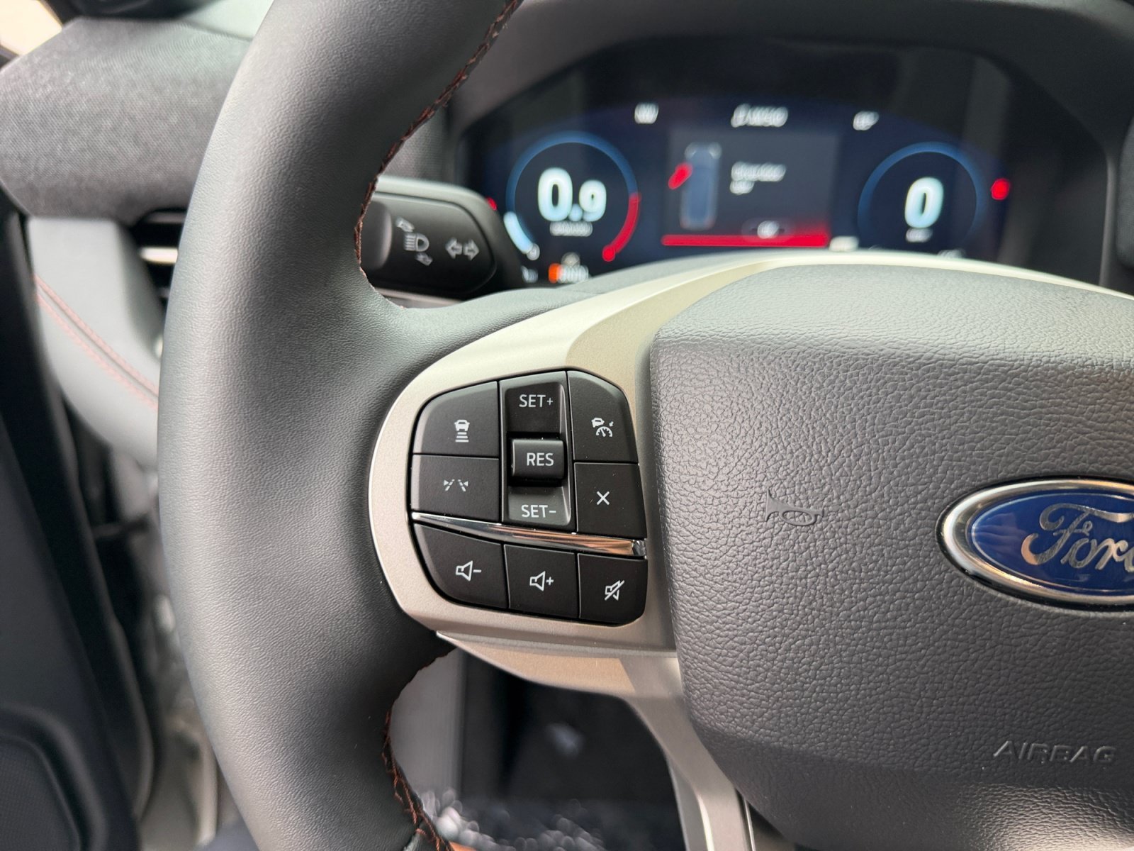 New 2027 Avalanche Gray Ford Active image 25