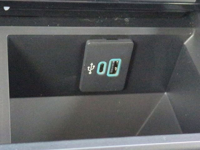 2025 Ford F-350 Super Duty Platinum - Photo 22