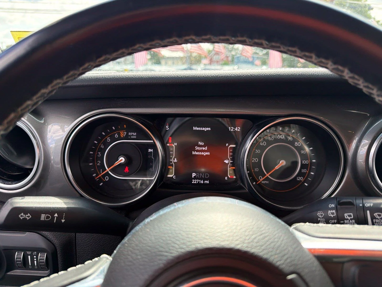2022 Jeep Wrangler Unlimited Sahara - Photo 27