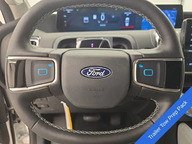 New 2027 Star White Metallic Tri-Coat Ford Platinum image 41