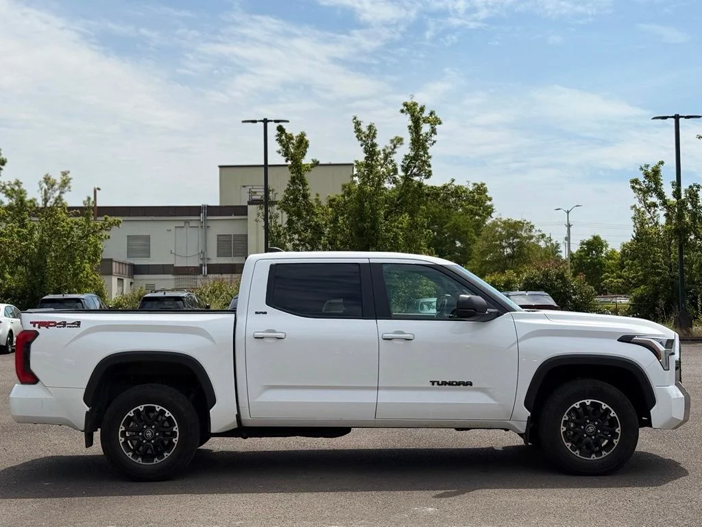 Used 2025 White Toyota SR5 image 6