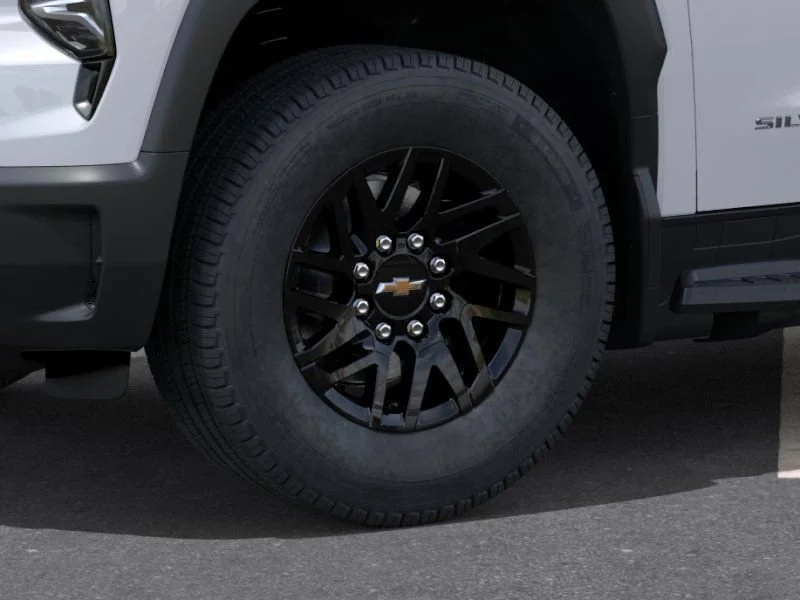 2026 Chevrolet Silverado EV LT - Photo 9