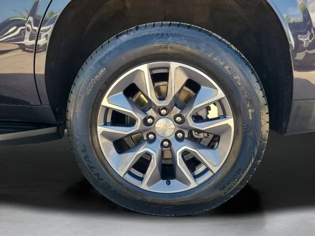 Used 2024 Dark Ash Metallic Chevrolet LT image 14
