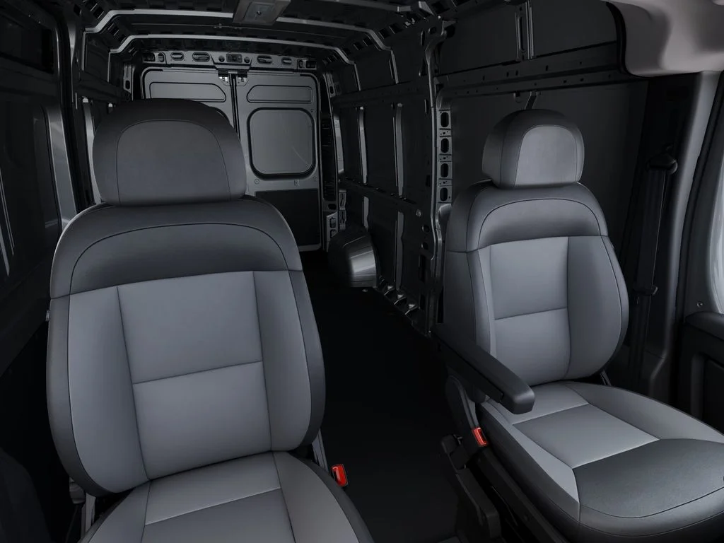 New 2026 Black Clear-Coat Exterior Paint RAM High Roof image 17