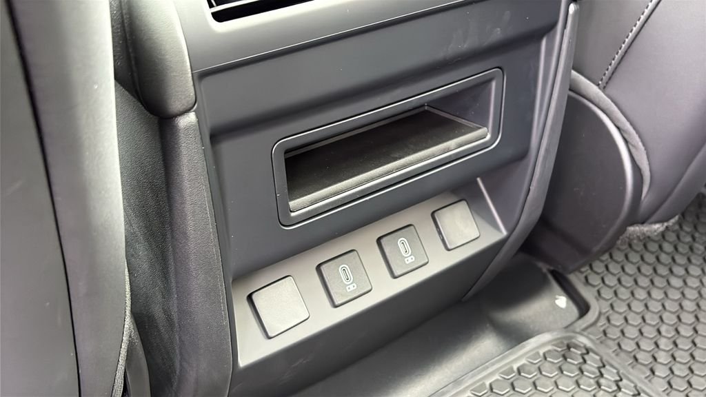 New 2026 Woolstone Green LAND ROVER S image 28