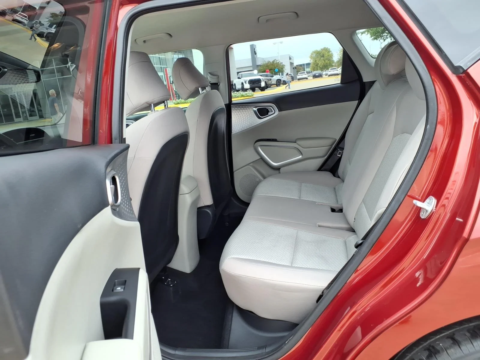 Used 2022 Mars Orange Kia LX image 15