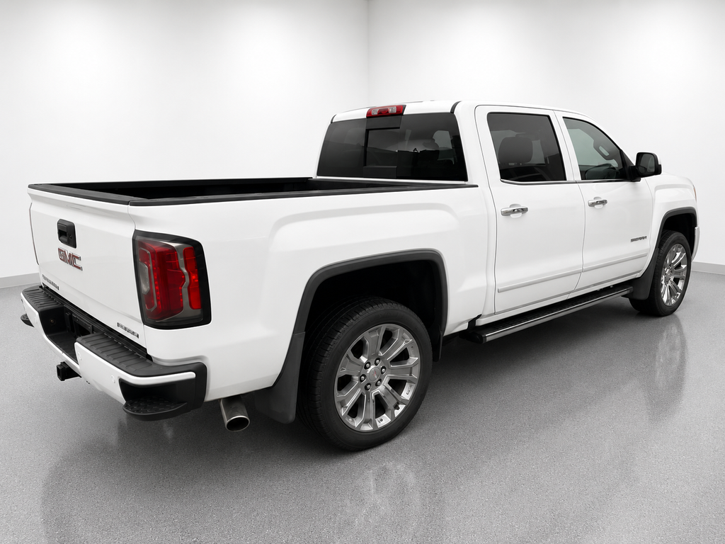 Used 2017 White GMC Denali image 2
