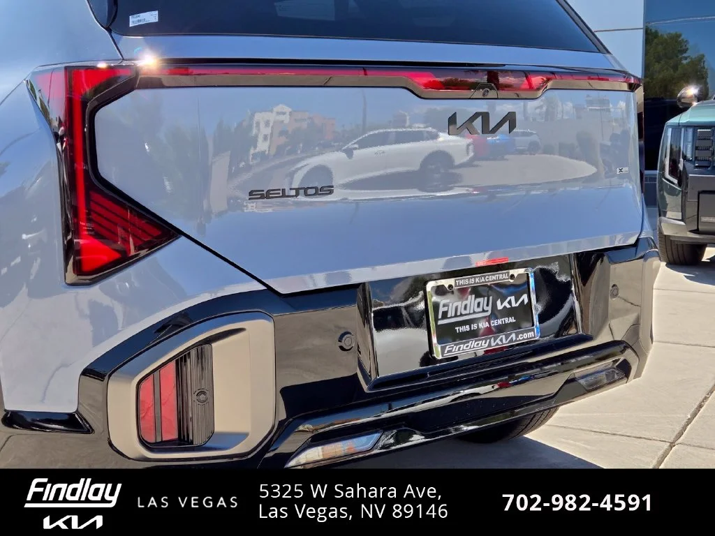 New 2027 Gray Kia X-Line S image 7