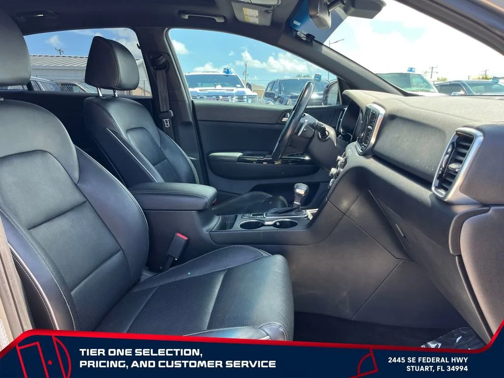 Used 2022 Gray Kia SX Turbo image 20