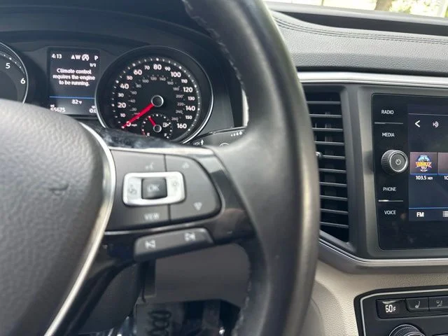 Used 2019 Blue Volkswagen 3.6L V6 SE image 25